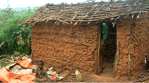 Les maisons des Twa du Rwanda détruites !