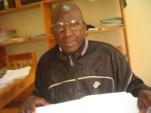 Professeur Runyinya Barabwiliza