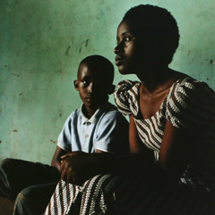Rwanda : les femmes, vecteurs (invisibles) de la démocratie ?