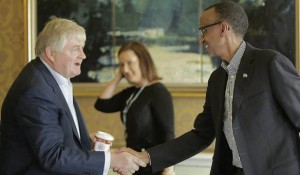 Un don de Paul Kagame à une Irlandaise handicapée fait polémique