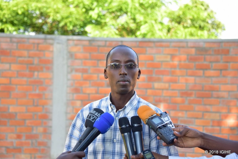 Rwanda : Procès du journaliste Phocas Ndayizera